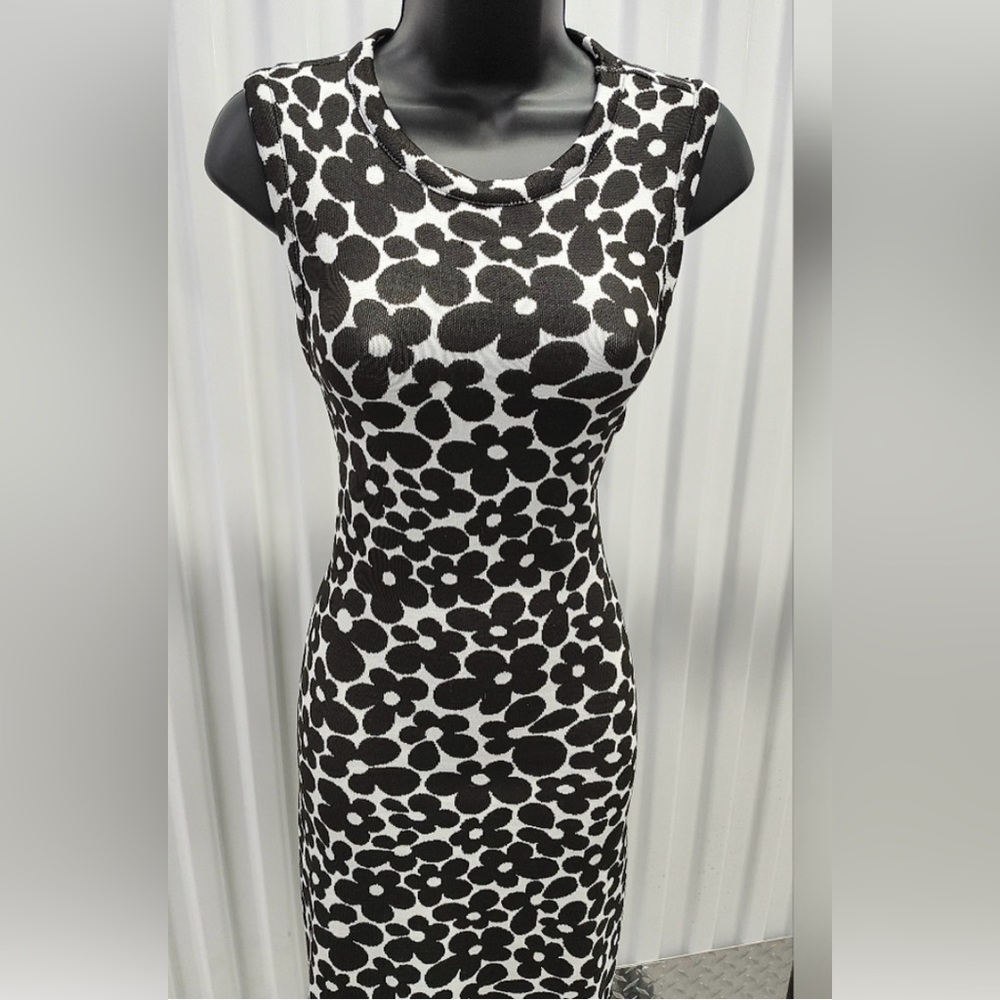H&M Black and White Floral Mini Dress - Picture 8 of 10
